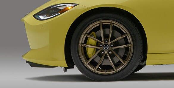 Side View Of 2023 Nissan Z Bronze Forged Wheels