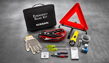 Kit de emergencias en la carretera para la Nissan TITAN 2023.