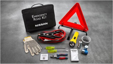 Kit de emergencias en carretera para el Nissan Altima 2022.