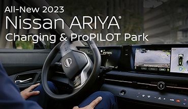 Recarga y Asistencia ProPILOT para estacionar del Nissan ARIYA 2023