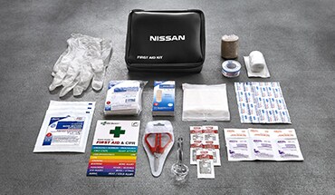 Kit de primeros auxilios para el Nissan Armada 2022.