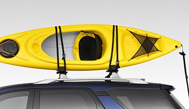 Nissan Armada 2023 con portador para kayaks JayLow de Yakima®.