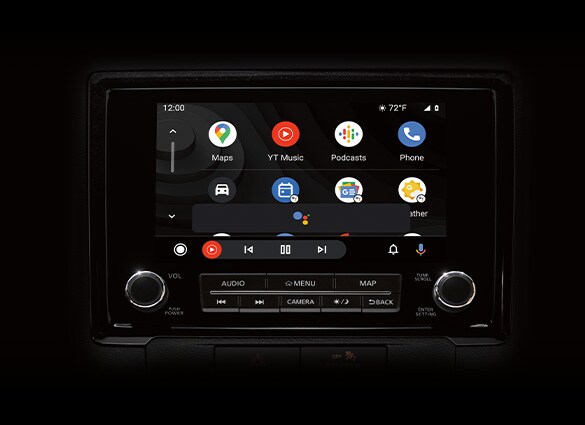 Pantalla táctil de la Nissan Frontier 2023 con las apps de Android Auto™.