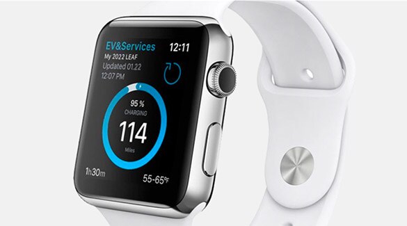 Apple Watch con la app de teléfono inteligente de NissanConnect EV para el Nissan LEAF 2022