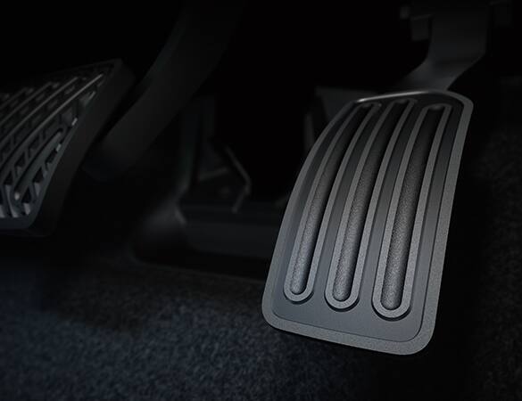 Primer plano del e-pedal del Nissan LEAF 2023