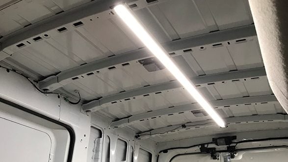 Luces del mercado de posventa por Ridgeback Lighting para la Nissan NV Cargo 2021
