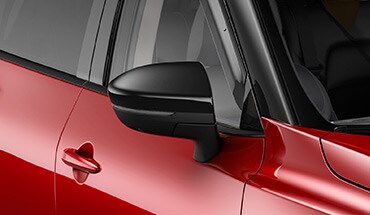 Cubiertas de espejos en negro del Nissan Pathfinder 2022