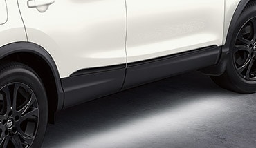 Molduras para las puertas laterales en negro brillante para el Nissan Rogue Sport 2022